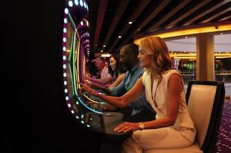 NCL Norwegian Bliss Casino Slots ©Norwegian Cruise Line.jpg